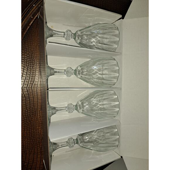 Set of 4 Cellini 10oz Wine Goblets - Picture 2 of 8